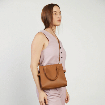 Beau Crossbody Bag - Tan