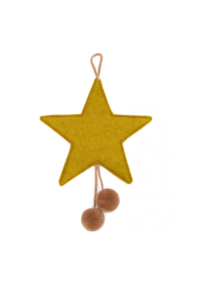 Muskhane Felt Star with Pom Pom's