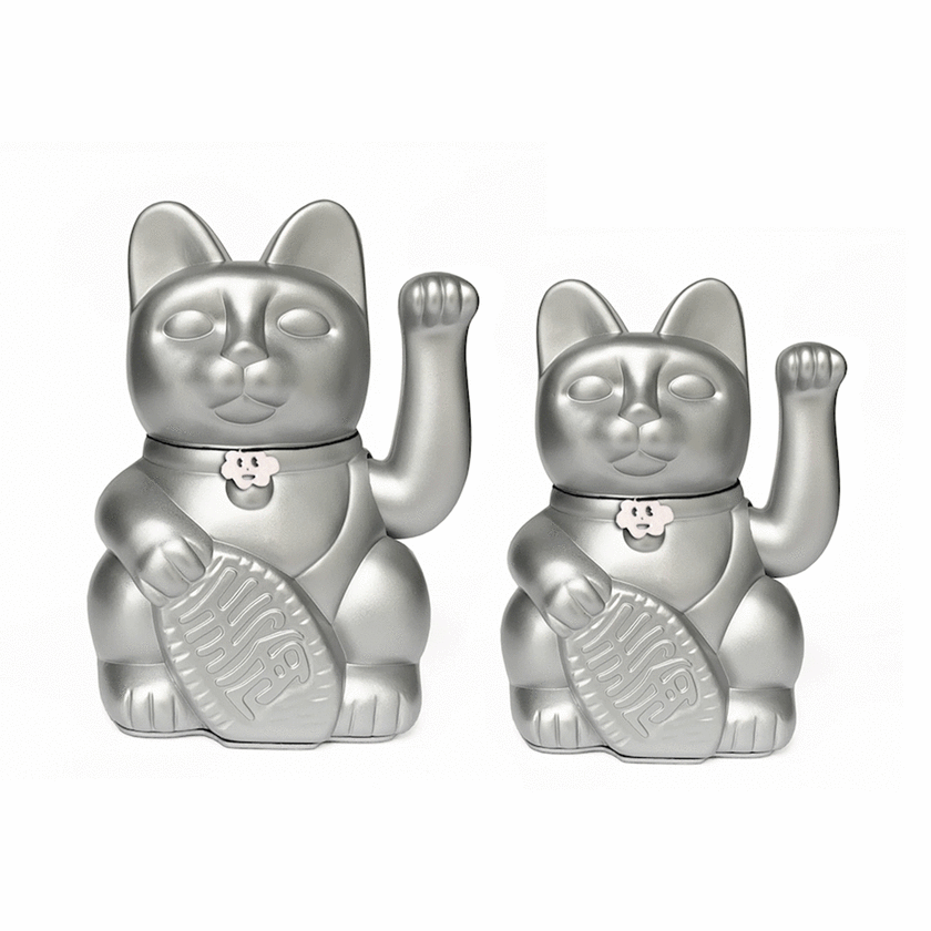 Diminuto Cielo Silver Luckycat Decorative Tabletop Object