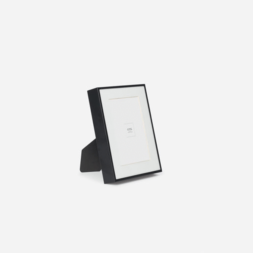 Citta Metal Photo Frame - Black (Photo 4x6in) 15x3.5x20cmh