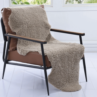 Short Wool Sheepskin Rug Double