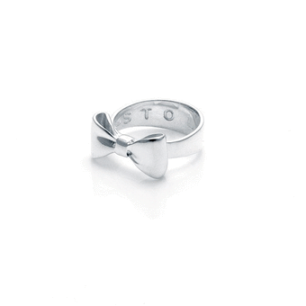 Stolen Girlfriend Bow Ring